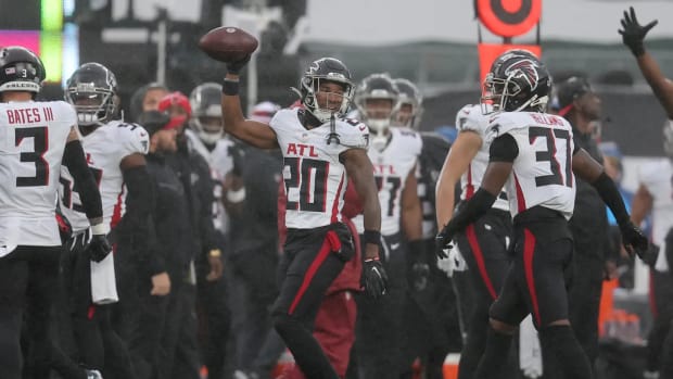 Dec 3, 2023; East Rutherford, New Jersey, USA; Atlanta Falcons cornerback Dee Alford (20) celebrates a fumble recovery against the New York Jets during the second quarter at MetLife Stadium.